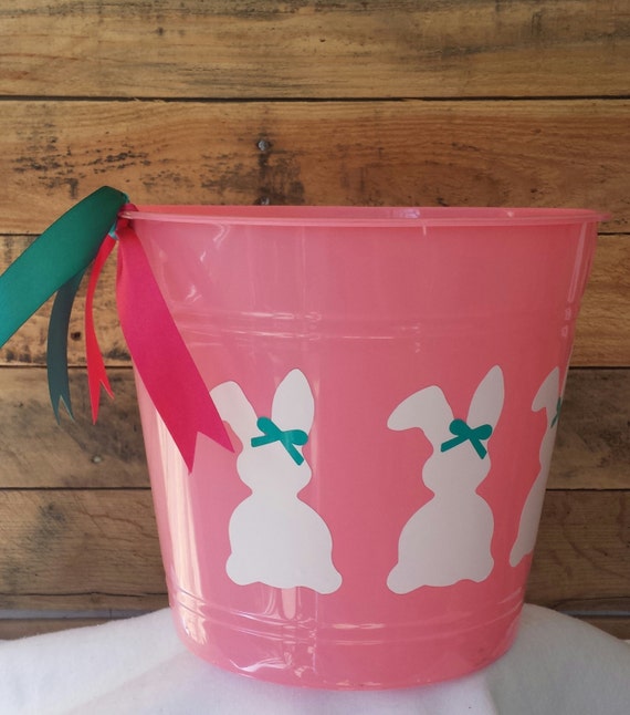 Personalized Simple Plastic Tub with Name by SCHomegrownCreations