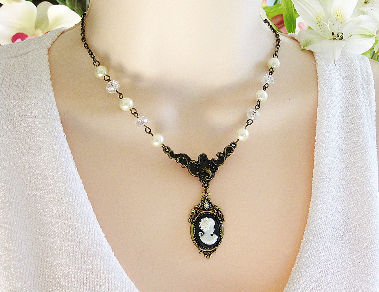 Cameo Necklaces Victorian Cameo Necklaces Beaded Necklaces