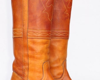 Beautiful vintage black tag 1960's Frye boho leather campus riding boots 6 B