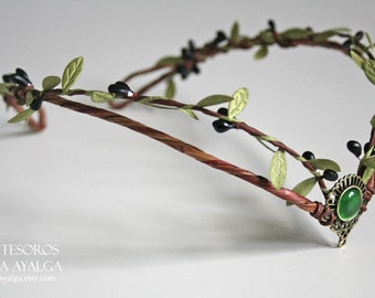 Woodland elf tiara - elven headpiece - fairy crown - crystal