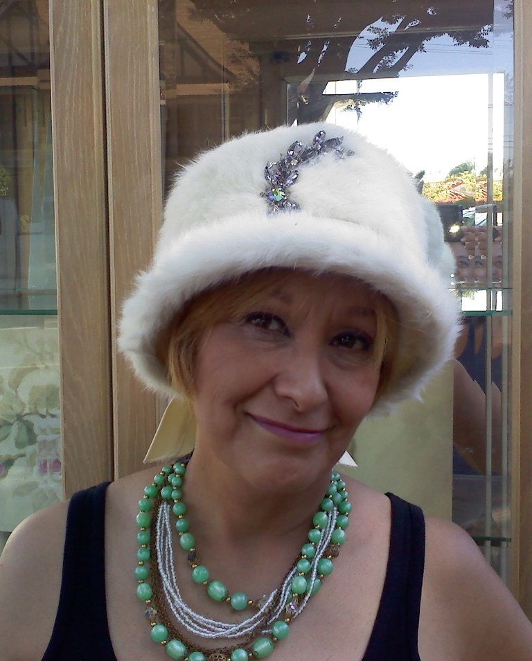 Ivory Rabbit Fur Hat with vintage ornament – Haute Juice