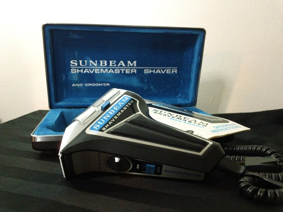 Vintage 1970s Sunbeam Shavemaster Electric Shaver and Groomer