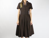 50s WAYNE FULLER Dress, 50s brown dress, 50s shirt dress, 50s day dress, 1950s cotton dress, Pleated Full skirt, Medium