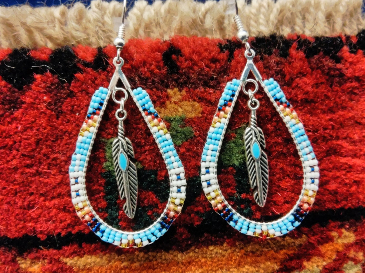 Native Style/Circular Brickstitch/Seed Beaded/Feather