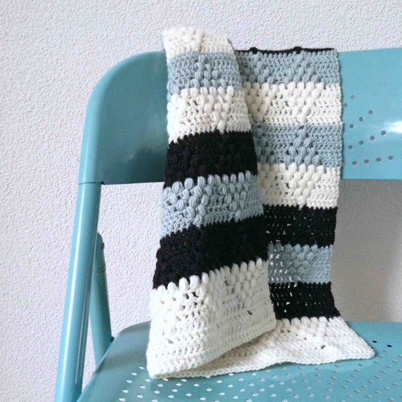 Crochet pattern baby blanket