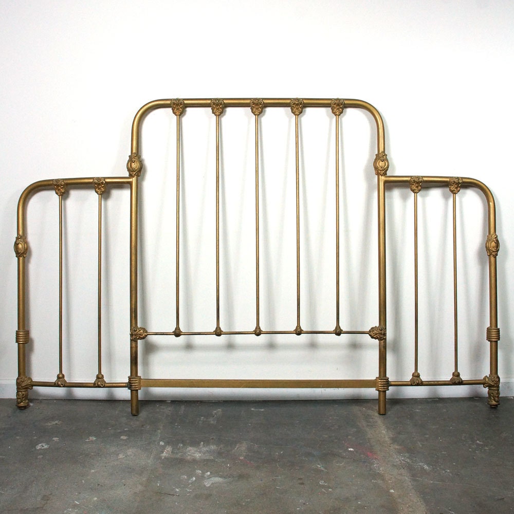 cast iron bed frame king