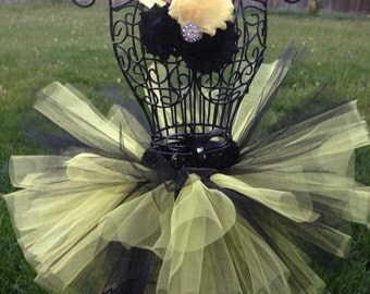 Black and Yellow Tutu, Bumblebee Tutu, Batman Tutu, Halloween Tutu, Infant Tutu, Toddler Tutu, Newborn Tutu, Birthday Tutu, Photo Prop