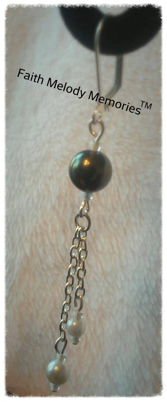 Emerald City Dangle Earrings by FaithMelodyMemories on Etsy