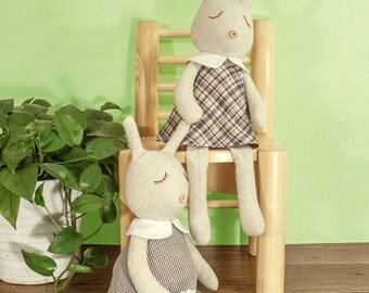 Dressed Bunny - PDF Sewing Pattern & Tutorial / Easter Gift / Softie / Toy / Doll / Stuffed animal / Rabbit