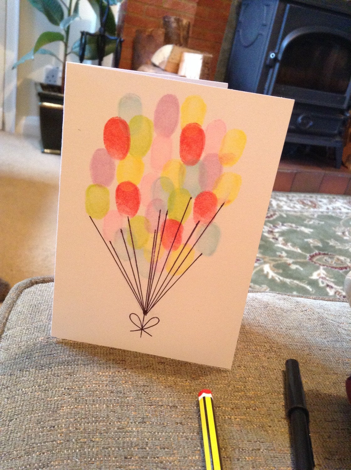 fingerprint-balloon-birthday-card