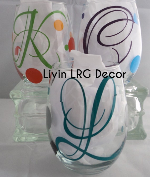 Items similar to Custom Initial Stemless Wineglass on Etsy