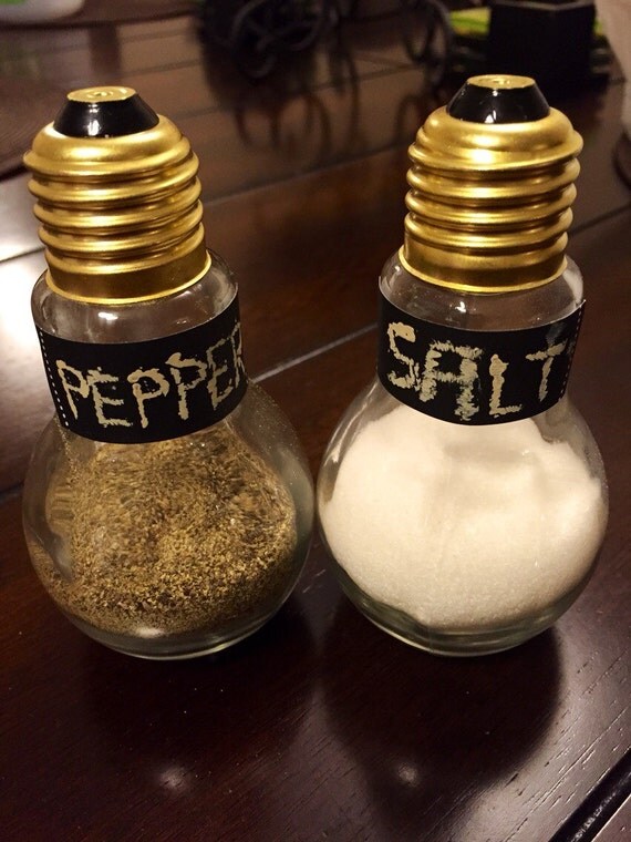 Light Bulb Salt and Pepper Shakers by RuralKountry on Etsy
