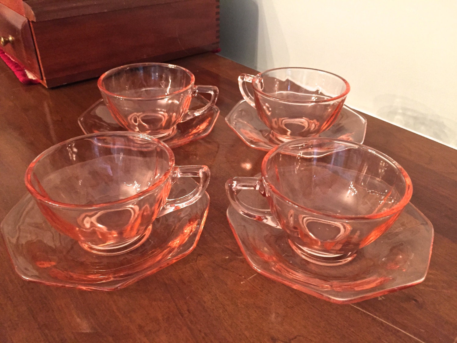 4 pink depression glass octagonal cups and saucers