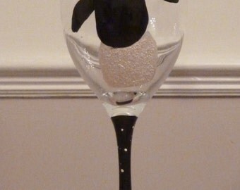 Hand Painted Shawn the Sheep Wine Glass