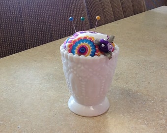 Pin cushion for sewing and quilting