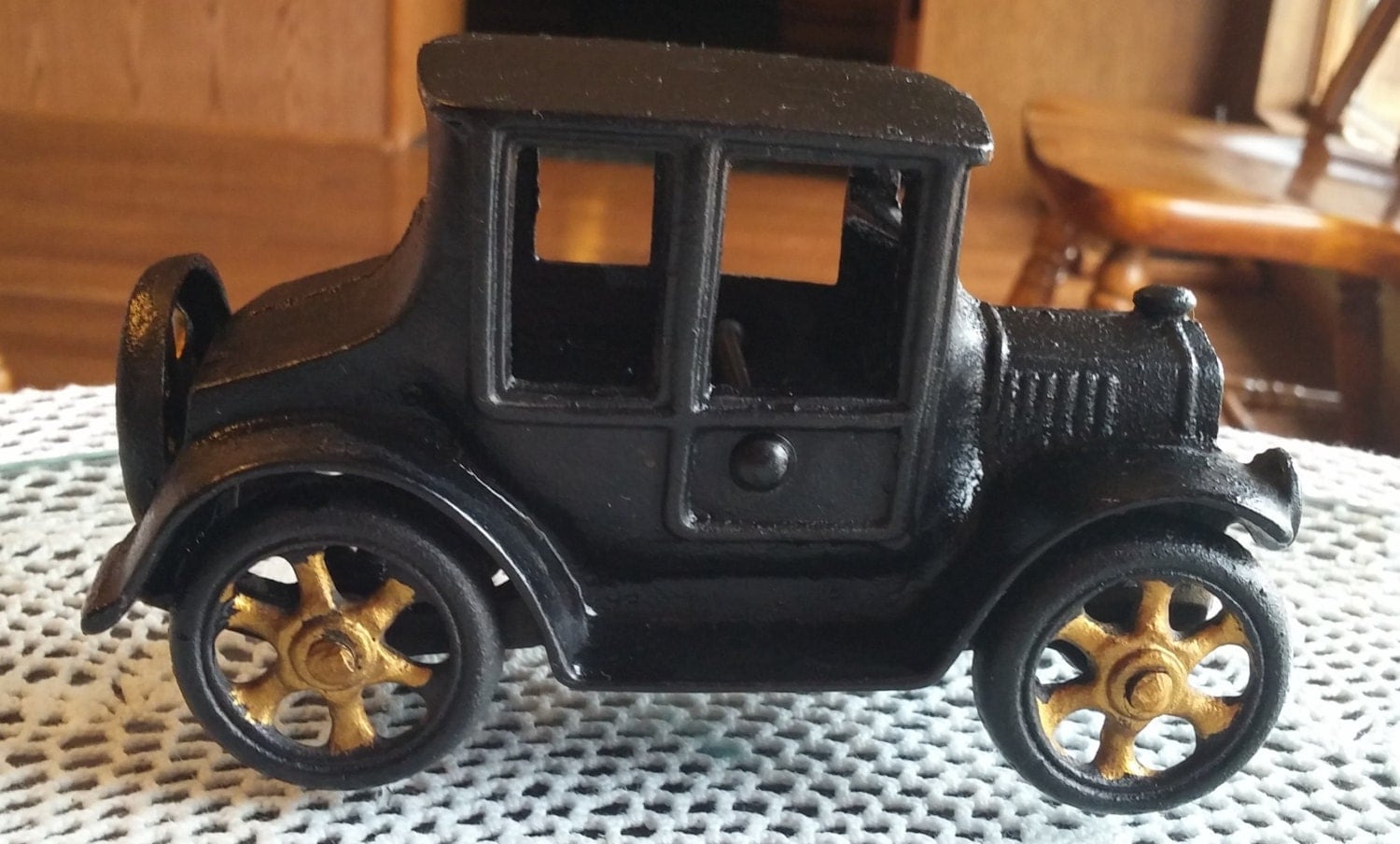 old cast iron toy cars