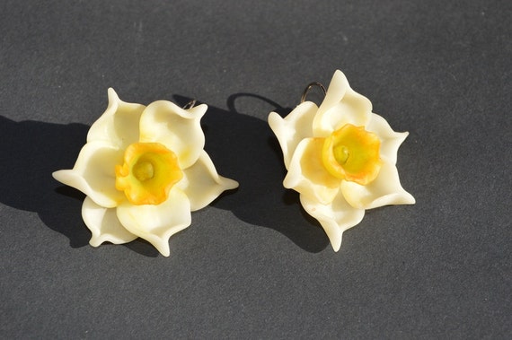 jewelry flowers narcissus earrings polymer clay handmade jewelry gift 