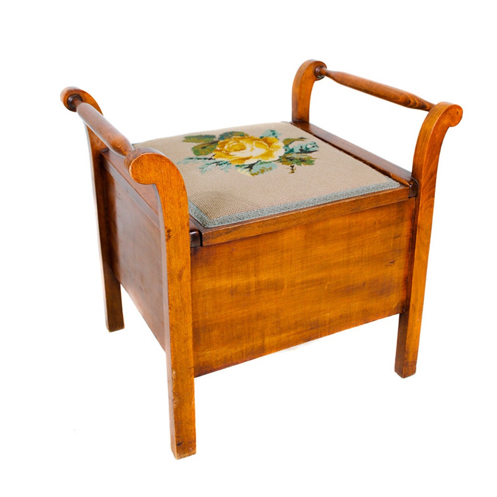 Beautiful Vintage Tapestry Storage Seat / Floral Pattern / Solid Wood