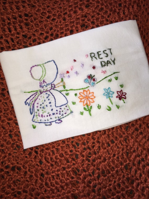 Hand Embroidered Cotton Flour Sack Towel, Design inspired Sun Bonnet ...
