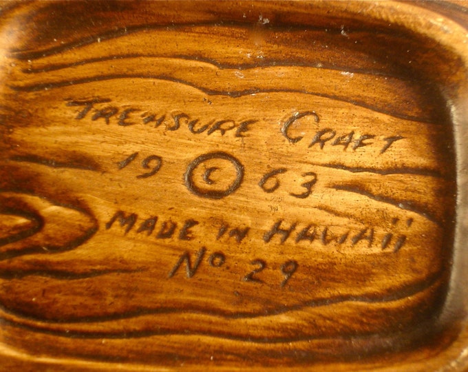 Vintage 1960s White Treasure Craft Hawaii Leaf Ashtray Numbered 29