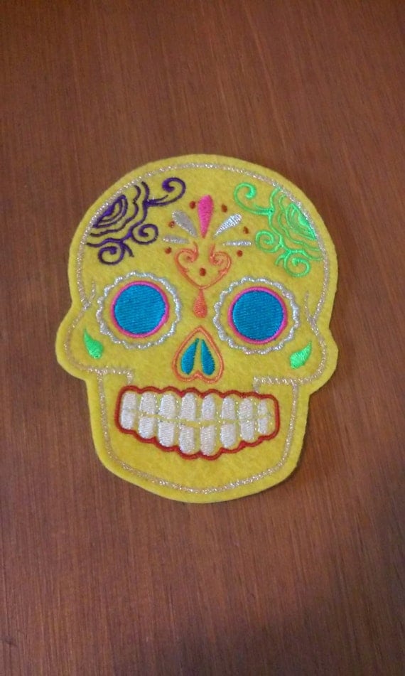 Day of the Dead, Yellow Sugar Skull Embroidery Patch blue eyes