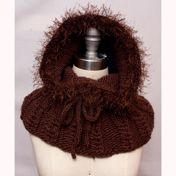 The Urban Elven Hood in Walnut Brown