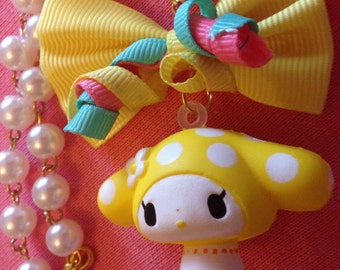 My Melody Pastel Yellow Bow Beaded Faux Pearl Necklace