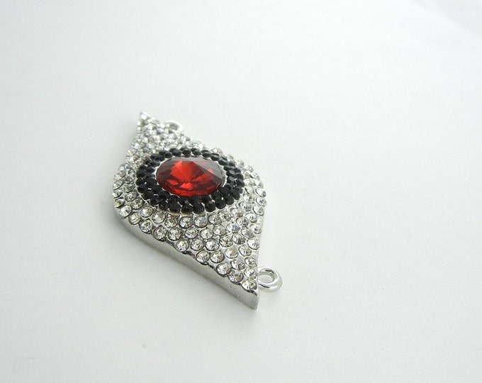 Double Link Rhinestone Red Eye Pendant Jewelry Supplies