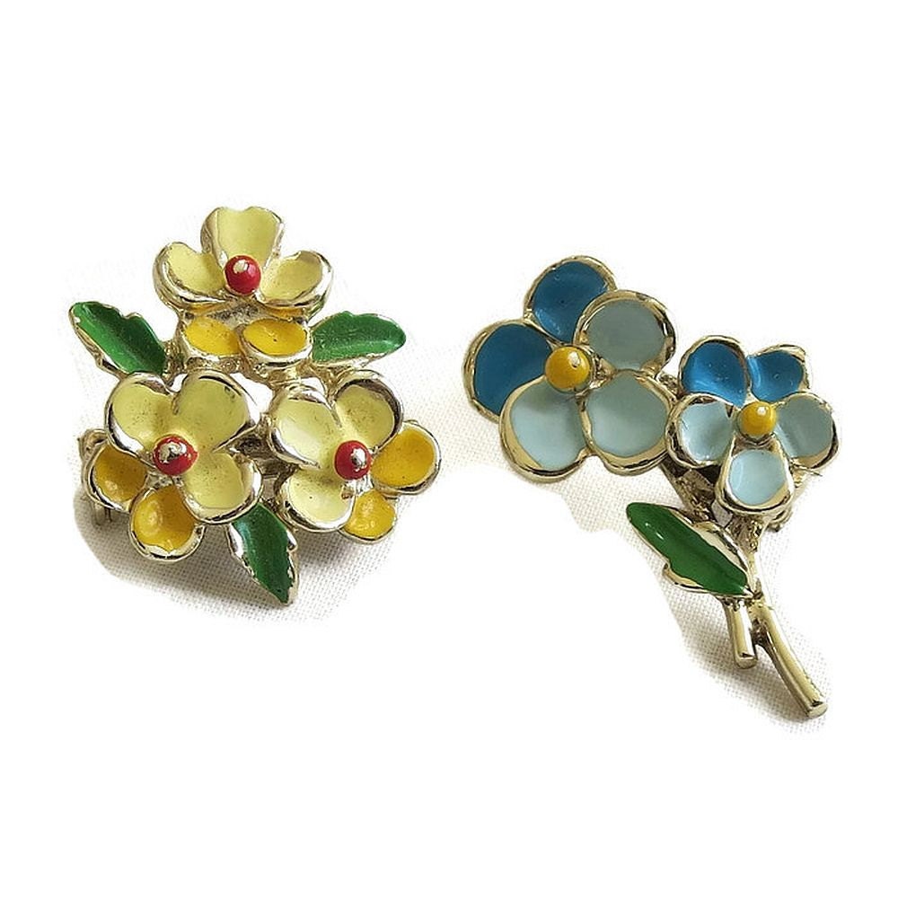 Vintage Enamel Pins 119