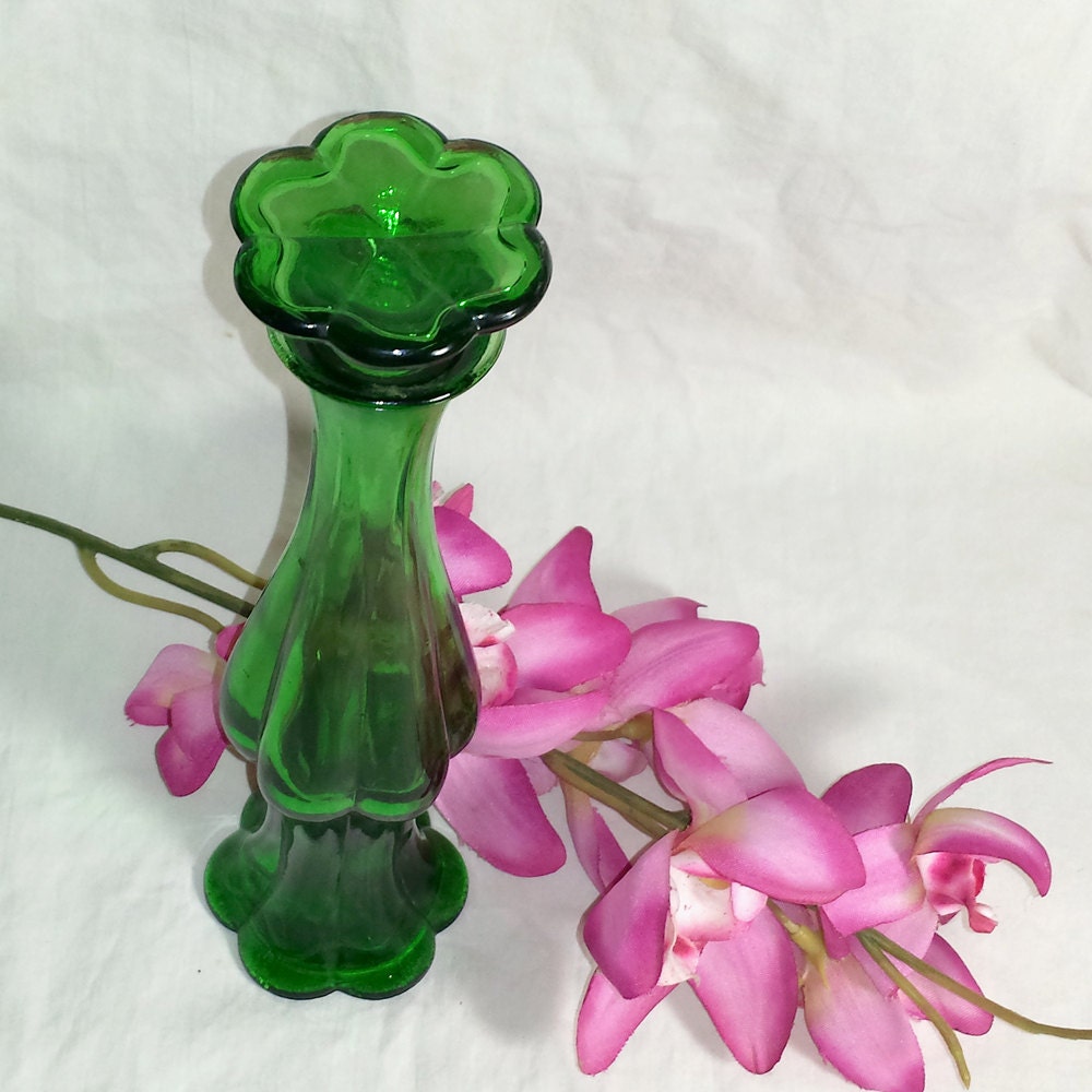Vintage Avon Emerald Bud Vase with Stopper / 1971 Avon Emerald