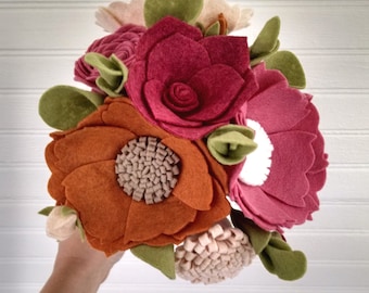 Wedding bouquet, wool felt flower bouquet, flower arrangement, bridesmaid bouquet, pink flower bouquet, wildflower bouquet, wedding decor