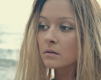 SEPTUM /// Dainty Faux Septum Ring /// Gold or Silver