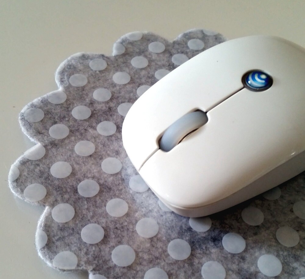 Handmade mouse pad
