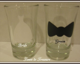Wedding shot glass Personalized Wedding Shot Glasses Bride Groom Bridesmaids Groomsmen Personalized Gifts