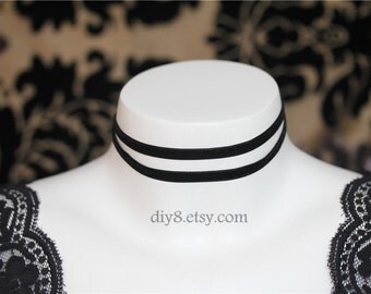 Faux pearl ribbon velvet layered choker necklace