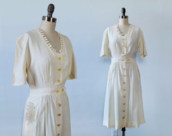 1940s Dress / White 40s Crochet Pocket Dress / Jigsaw Neckline