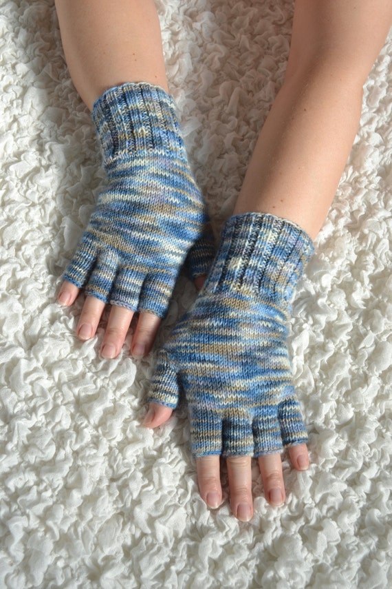 Hand-knitted half finger gloves handmade wool gloves knit