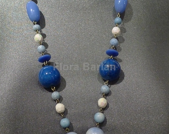 necklace glass beads vintage