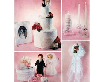 Towel Wedding Cake Bride and Groom Other Wedding Crafts Pattern McCall&#39;s ... - il_340x270.744154955_3ilr