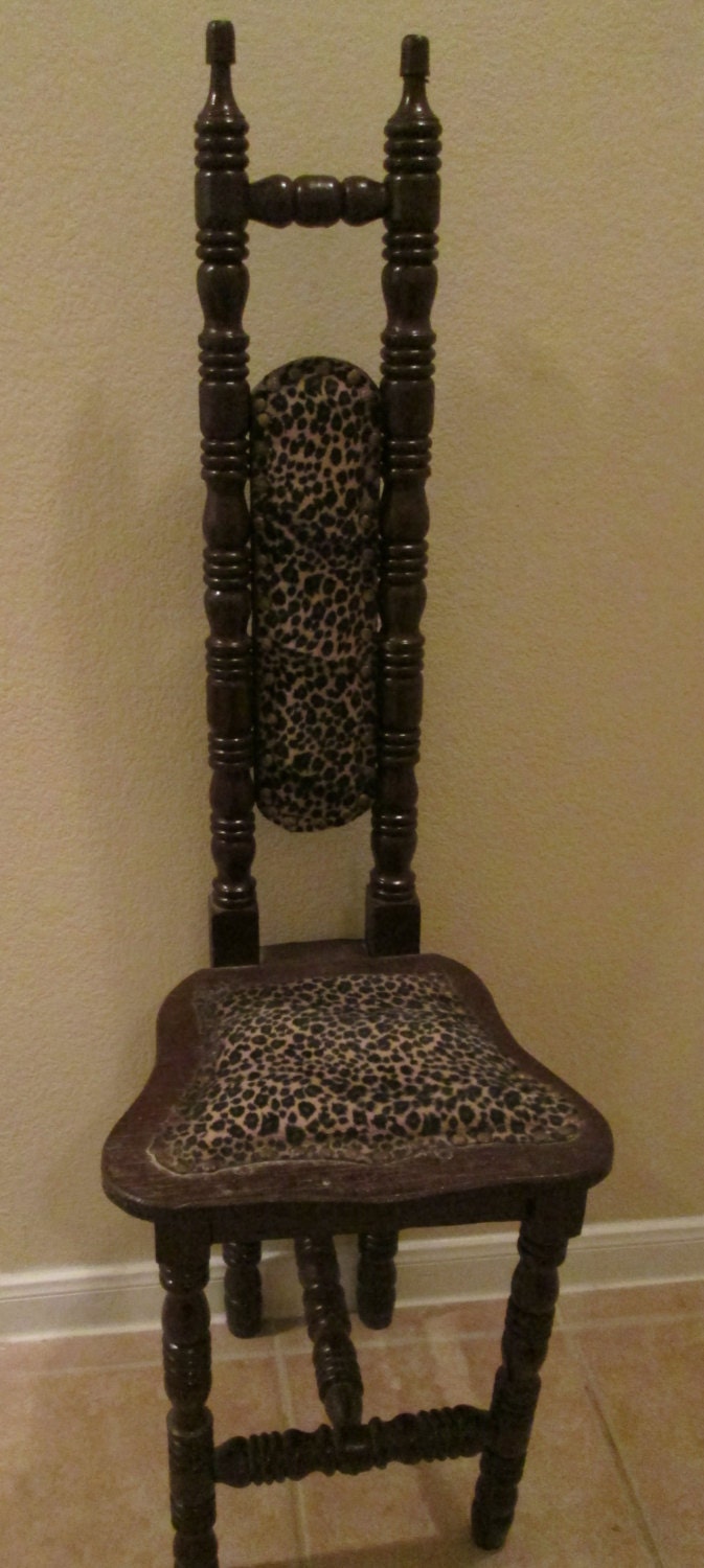 Vintage High Backed Jacobean Hall Chair. Sturdy and in Good Condition