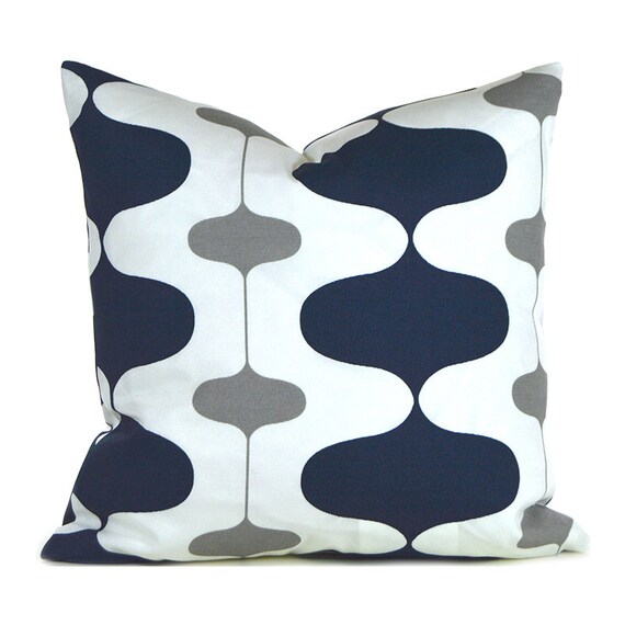 Outdoor Ivon Navy and Grey Pillow Cover