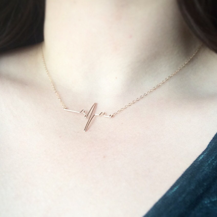 Heart Beat necklace//EKG necklace//Nurse Jewelry//Doctor thank