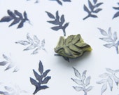 Hand carved rubber stamp - botanical - leaf