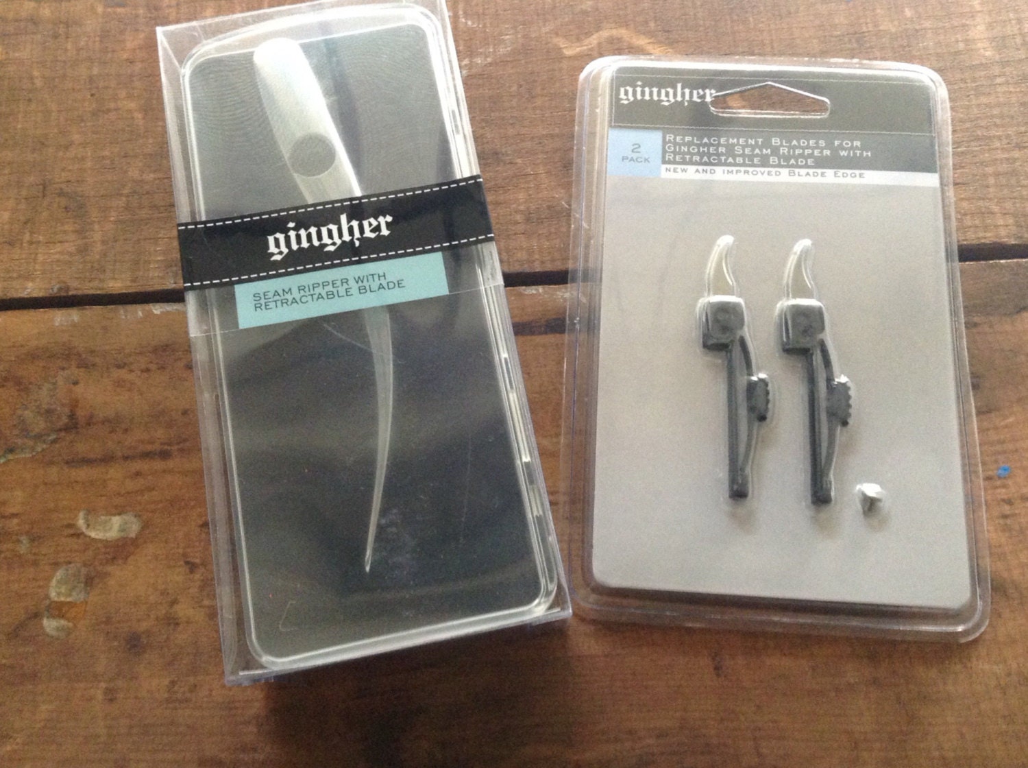 Gingher seam ripper with retractable blade by BeyondRetroBoutique