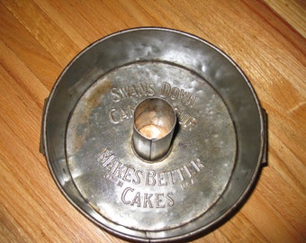 SWAN'S DOWN CAKE Pan From 1923 E Katzinger Co Chicago 8 1/2" Across