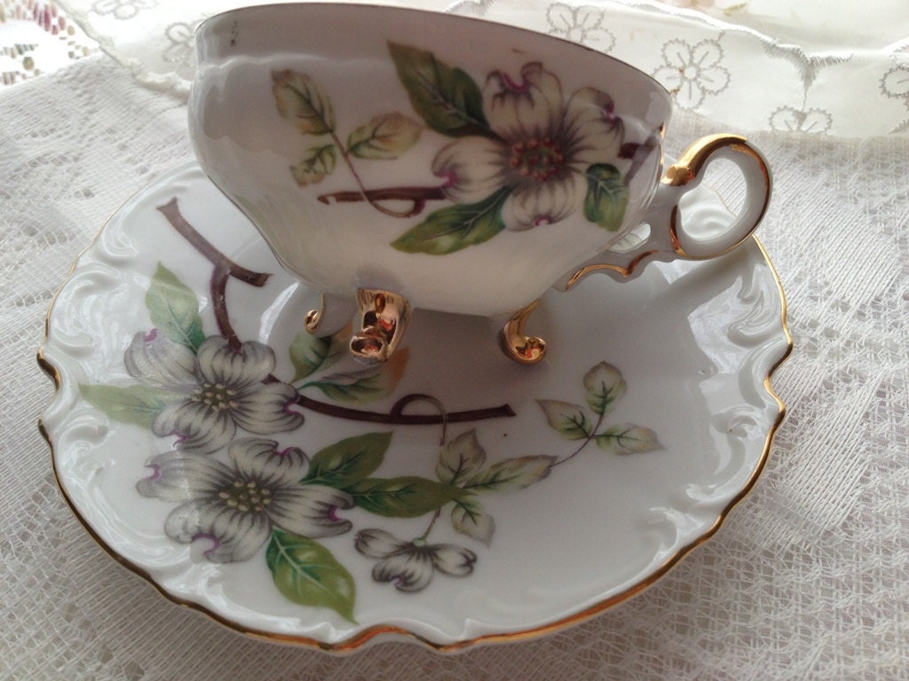 1950s Vintage 3 Footed Tea Cup and Saucer // by NorasVintageAttic