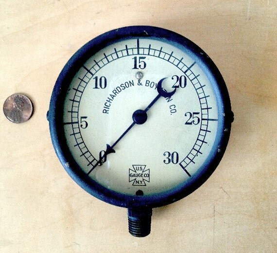 Pressure Gauge for Steam Punk Creation Antique Vintage