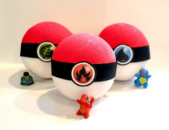 Pokeball Inspired Bath Bomb HUGE 10 oz Comes with by babyCornSoaps