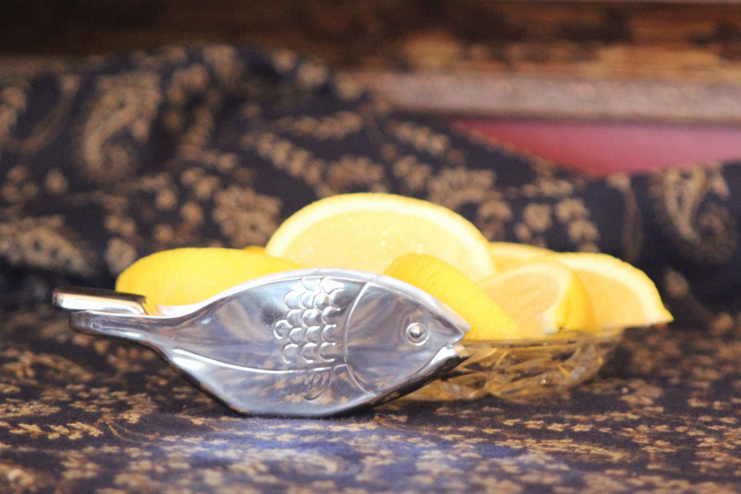 Fish Shaped Lemon Squeezer Citrus Squeezer Lemon Juicer Haute Juice