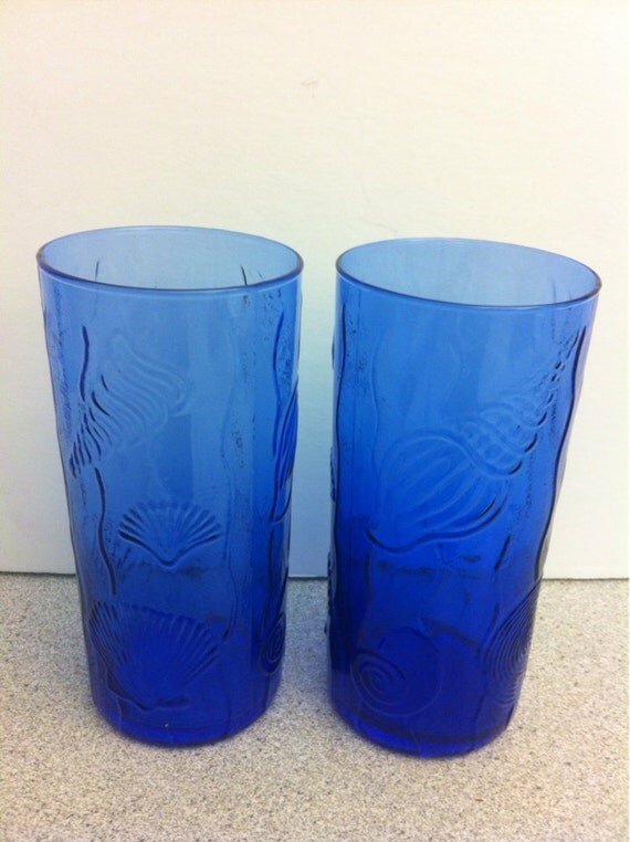 vintage blue drinking glasses